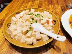 -乡土特色.冷锅鱼.牦牛肉汤锅