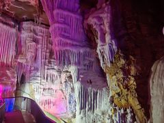 -泰安地下龙宫景区