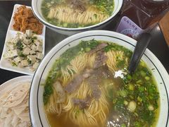 -杨记清芳牛肉拉面(宝龙广场店)