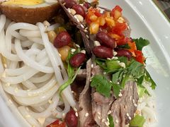 -百春原湖南牛肉粉(百联世纪店)