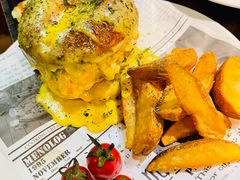 -The Cheebat 锌吧·Bistro(体育西店)