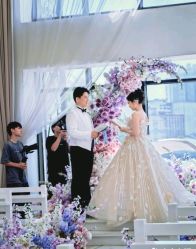 点击看大图 -花嫁丽舍婚礼殿堂(世博江景店)