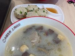 -小杨生煎(金山百联购物中心3楼店)