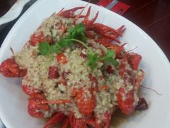 -扒虾小妹儿麻辣海鲜(宏图街店)