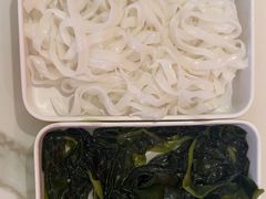 -八合里牛肉火锅(上海世茂广场店)