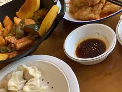 -鹤乡东北菜(崮山路店)