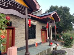 -龙女温泉度假酒店