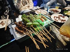 -唯爱KTV聚会餐厅(仙林东城汇店)