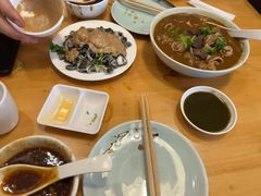 -惠丰门丁肉饼店