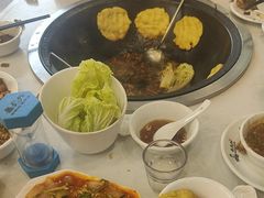 -鲁员外地锅鸡地锅鱼(古墩路店)