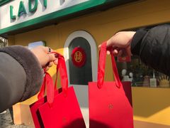 -LADY FAFA(巨鹿路陕西南路路口店)