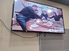 -咱屯子铁锅炖直营店(保利店)