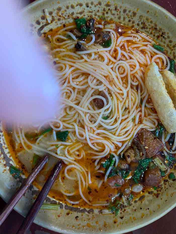 文山酸汤米线早点(金星店)-"位于金星奇石城旁边的这家文山早点是原来