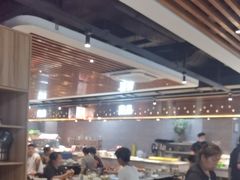 -遇上西雅图多融合海鲜自助餐厅(中房金谊广场店)