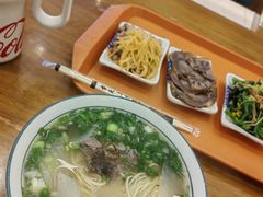 -穆芳阁兰州纯汤牛肉面(西安总店)