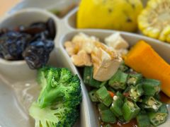 -素满香·全民食养自助(长宁龙之梦店)