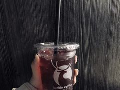 -瑞幸咖啡(外滩SOHO店)