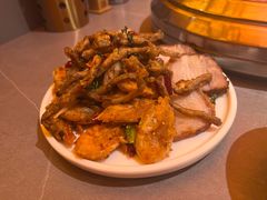 -黑金·寻焰自助百汇·烤肉·火锅(中街店)