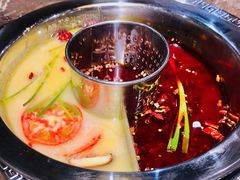 -佬土鹅肠火锅(解放路店)