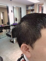 -诗悦发型烫染SALON