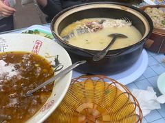 -土砂锅生态山庄·非遗砂锅雅鱼