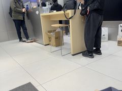 -DJI大疆(深圳华强北曼哈授权体验店)