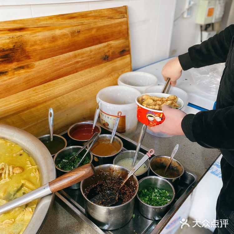 我等了半年的鸡汁豆腐！只为这一口！