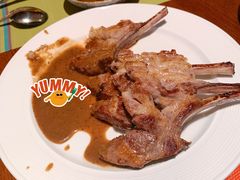 -岷山饭店-芝芝自助餐厅