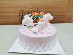 彩虹酸奶切片蛋糕-85度C(石狮德辉店)