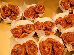 -万利隆·活力烘焙(人民路店)