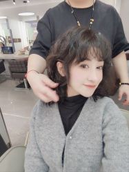 -Z.X HAIR SALON张新美业