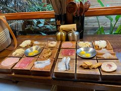 -银米·云南传统过桥米线(双廊黑金冠店)