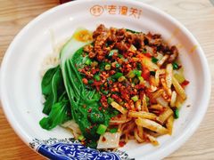 -左左香老潼关肉夹馍(龙山一路店)