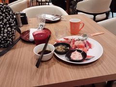 -怡咖啡海鲜自助餐厅(浦东香格里拉店)