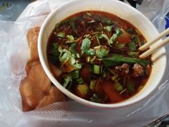 -华中科技大学东三学生食堂