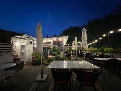 -北平花园·MUA摩造汉堡·北平咖啡(南锣鼓巷胡同店)