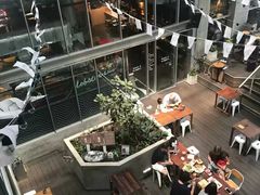 -ROAST coffee & eatery