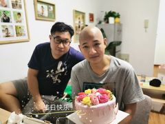 半面多肉植物生日蛋糕-BON CAKE(华贸购物中心店)
