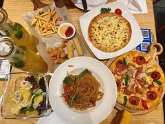 -菲滋意式餐厅(西湖文化广场店)