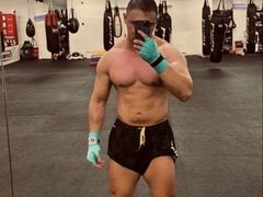 -FIGHTMAN格斗俱乐部(长宁临空店)