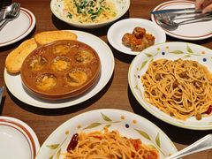 蒜香蜗牛加面包-萨莉亚意式餐厅(杭州滨江天街店)