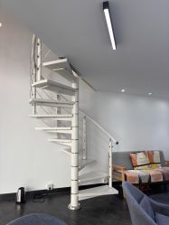 -丫丫NAIL日式自助美甲美睫沙龙