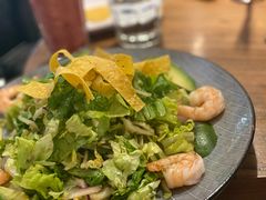 纯素原鲜虾牛油果沙拉-Moka Bros 摩卡站(西单大悦城店)