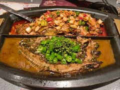 -江边城外烤全鱼(方庄时代购物中心店)