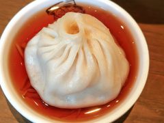 蟹黄鲜肉小笼-南翔馒头店(豫园店)