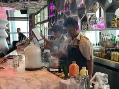 -OZONE 顶楼酒吧(香港丽思卡尔顿酒店)