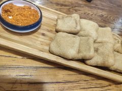 -猫爷的腔调·黔小馆(交大医学住宅区店)