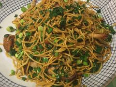 招牌三宝捞面-粤小馆(天安云谷店)