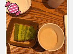 -星巴克(虹口运动loft店)