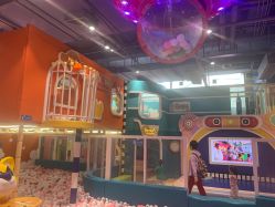 -LuckyStar幸运星家庭娱乐中心(东莞国贸店)